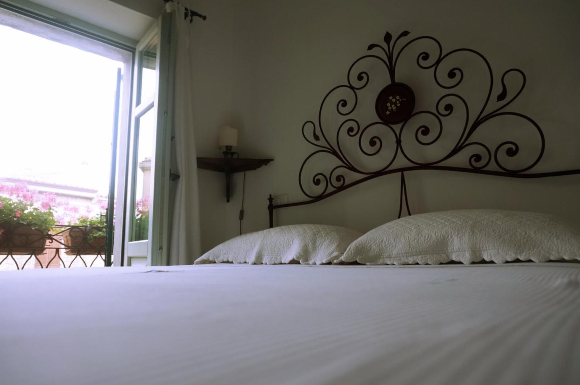Locanda Li Manni Aggius Ngoại thất bức ảnh